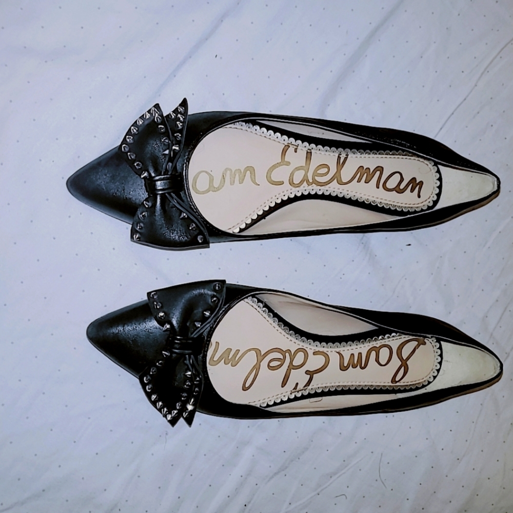 A SAM EDELMAN flat black shoes